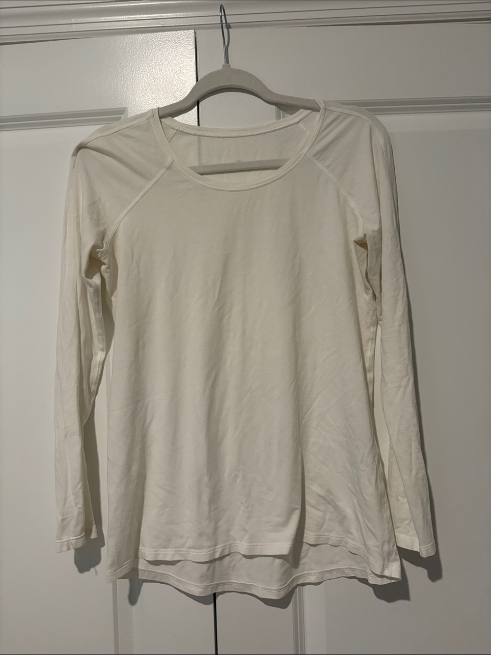 Lululemon Women's Long-Sleeve Crewneck Top - White Size L